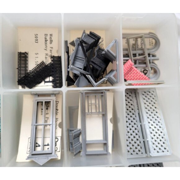 Grandt Line Miniature 1/4" Scale Architectural Pieces Plastic Darice Storage Box - Picture 3 of 11